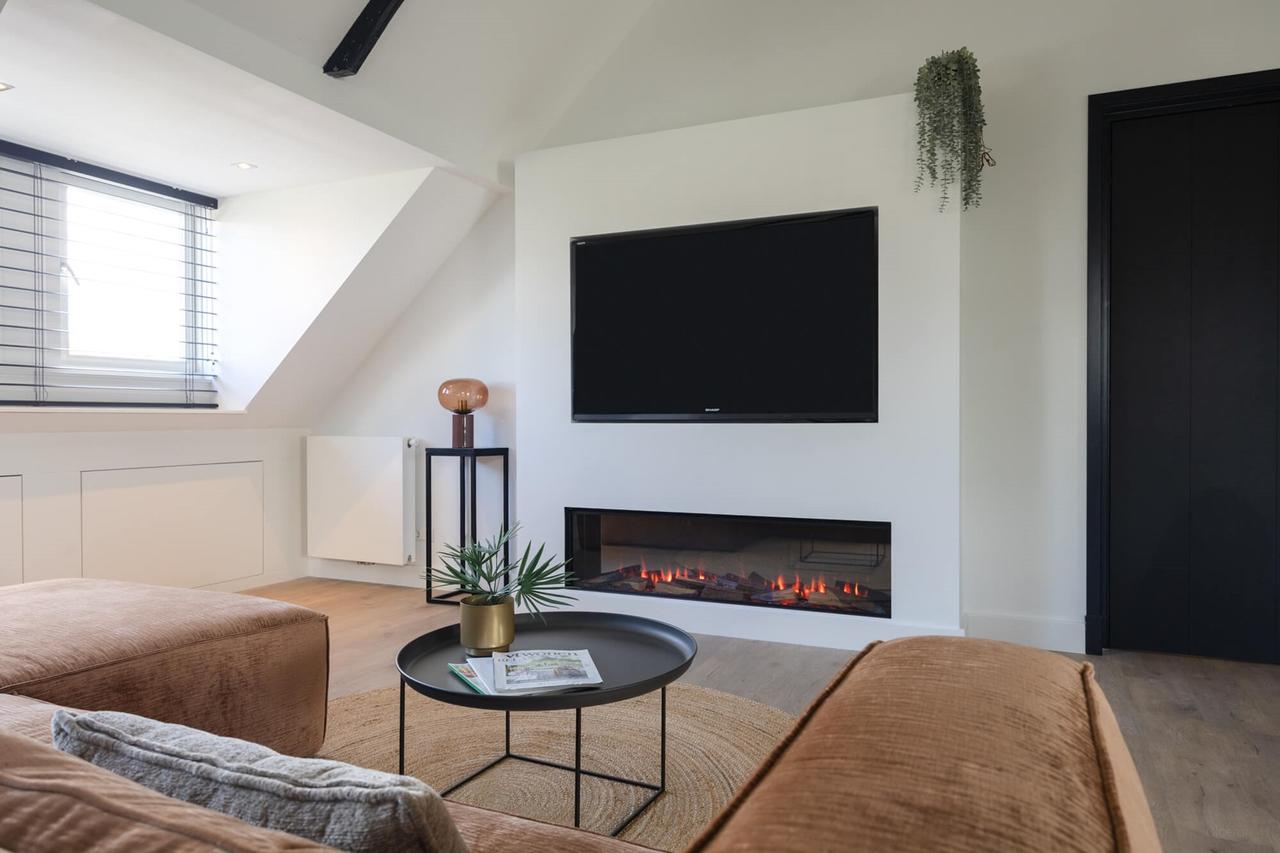 Furnished 2-bedroom apartment with garden - Image 6