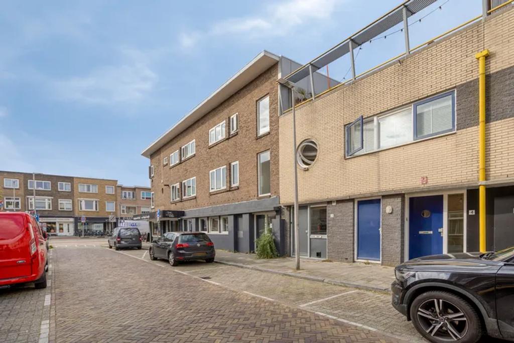 Gemeubileerd 2-kamerappartement met tuin - Afbeelding 1