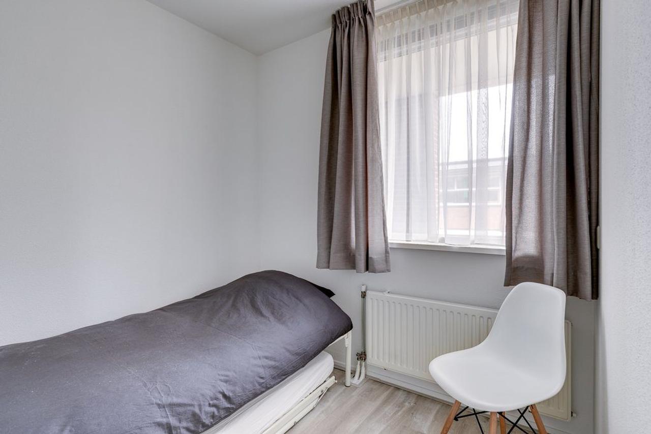 Gemeubileerd 3-kamerappartement met parkeerplek - Afbeelding 8