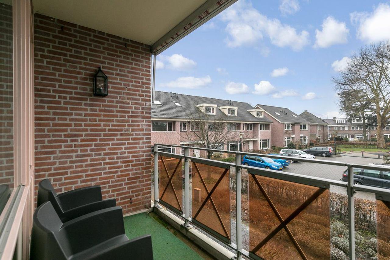 Gemeubileerd 3-kamerappartement met parkeerplek - Afbeelding 10