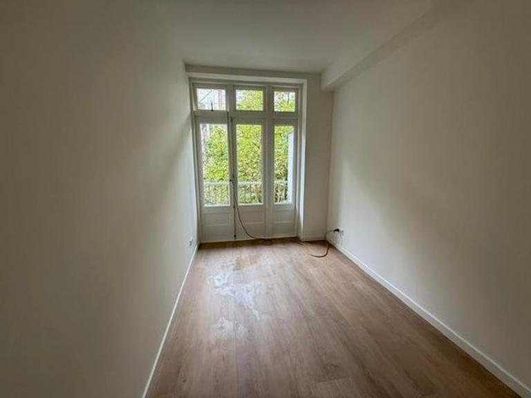 Licht 3-kamerappartement met balkon in Rijnbuurt - Afbeelding 10