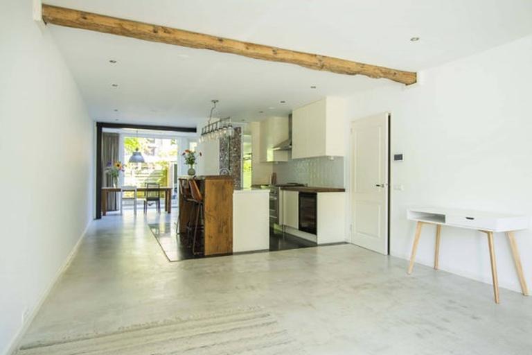 Ground-Floor Apartment with Garden in De Pijp - Image 2