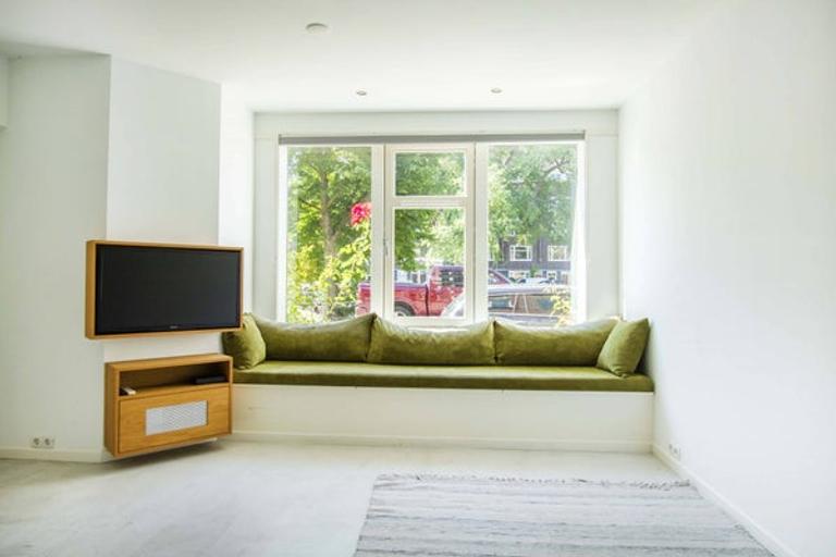 Ground-Floor Apartment with Garden in De Pijp - Image 4