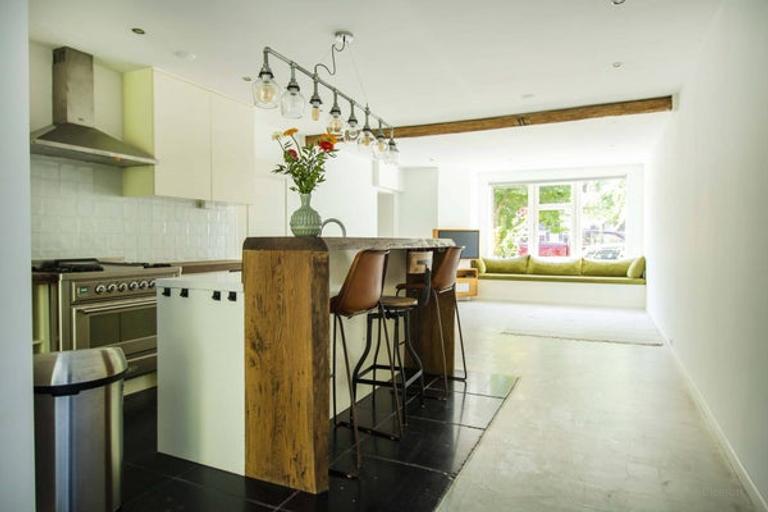 Ground-Floor Apartment with Garden in De Pijp - Image 10