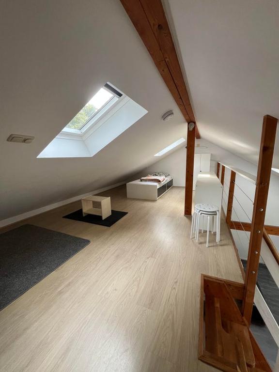 Furnished bungalow with private garden - Image 16