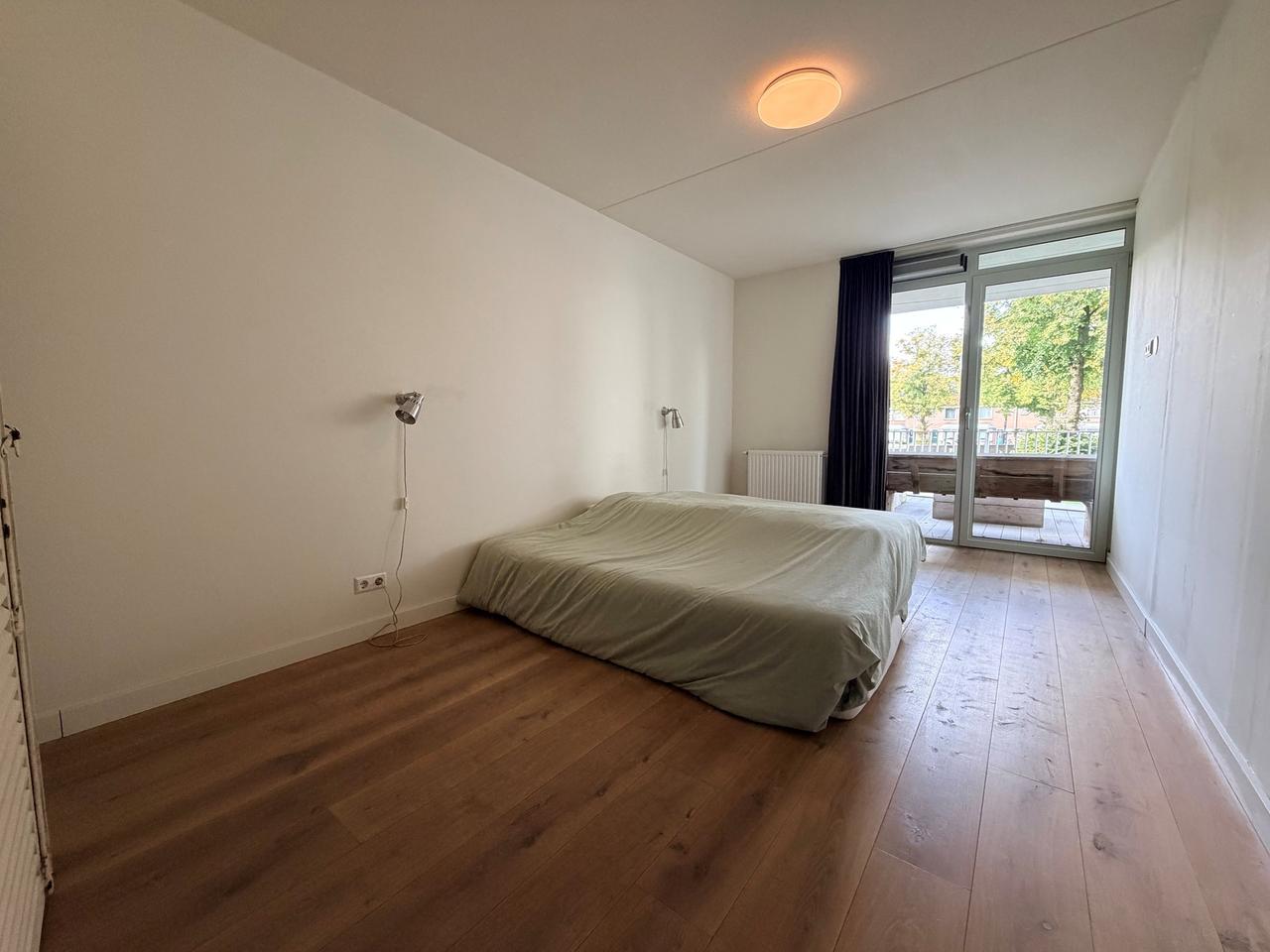 Gemeubileerd 3-kamerappartement met balkon - Afbeelding 11