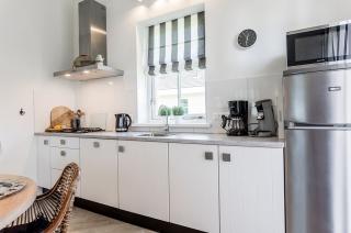 70 m² bungalow with sunny terrace - Image 3