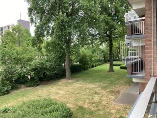 Furnished 1-Bedroom Apartment with Balcony - Image 12