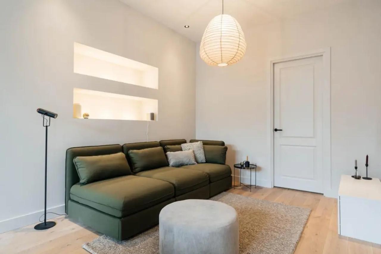 Furnished 1-Bedroom Apartment with Balcony - Image 2