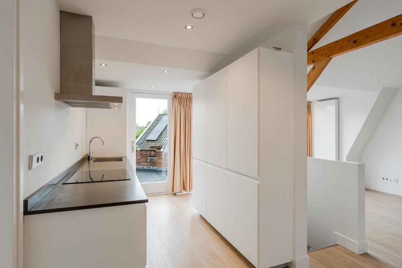 Dakterras van 30 m² in oud Huizen - Afbeelding 18