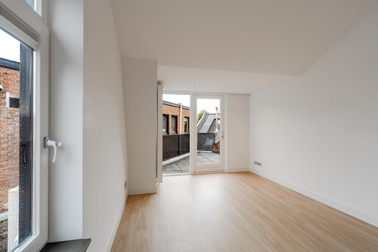Dakterras van 30 m² in oud Huizen - Afbeelding 23