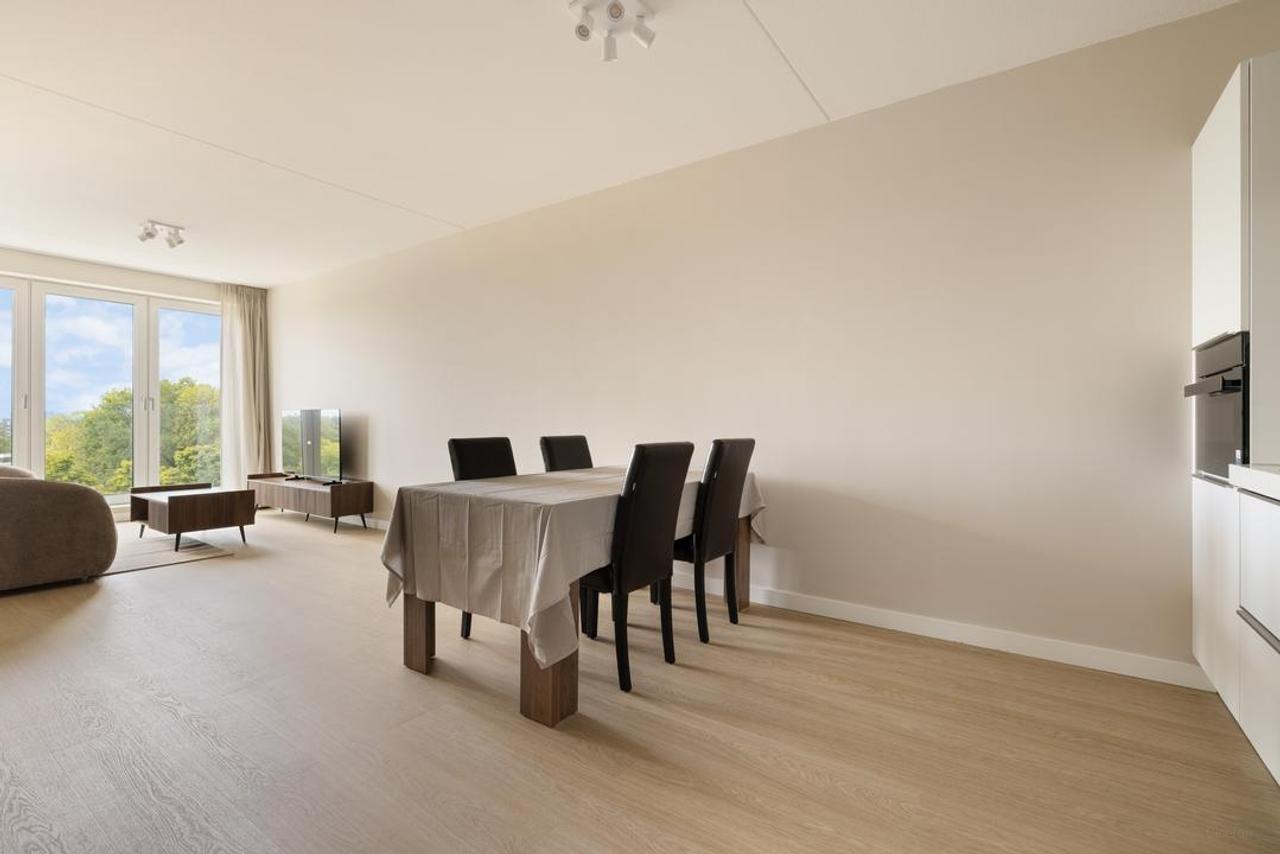 Gemeubileerd 3-kamerappartement in Hyde Park - Afbeelding 7