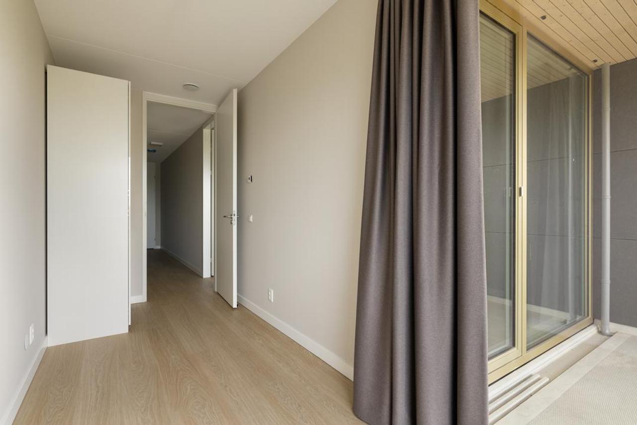 Gemeubileerd 3-kamerappartement in Hyde Park - Afbeelding 19