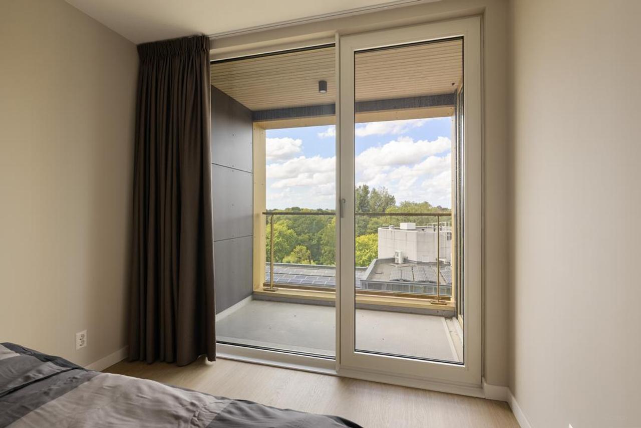 Gemeubileerd 3-kamerappartement in Hyde Park - Afbeelding 23