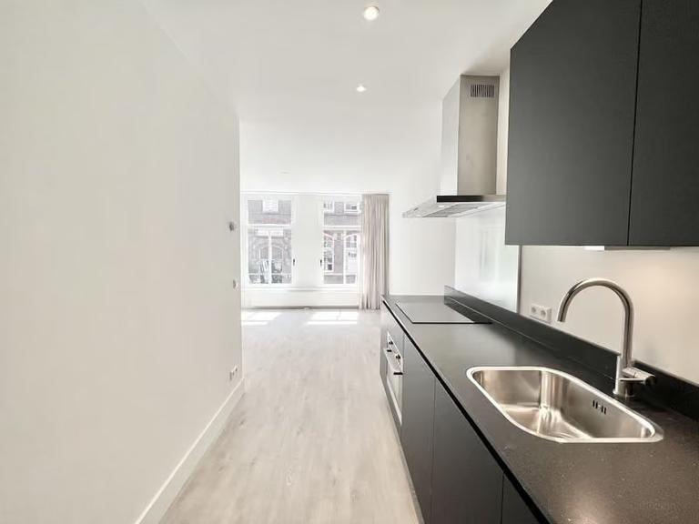 A+++ Apartment with Balcony in Kinkerbuurt - Image 4
