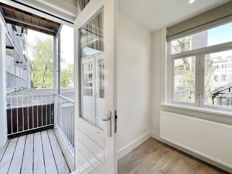 A+++ Apartment with Balcony in Kinkerbuurt - Image 9