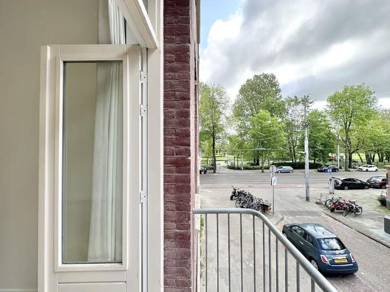 Twee balkons en aparte werkplek in Oost - Afbeelding 8