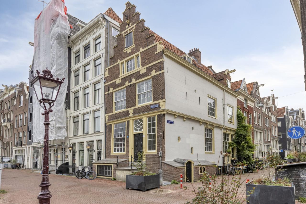 140 m² Canal House on Herengracht - Image 1