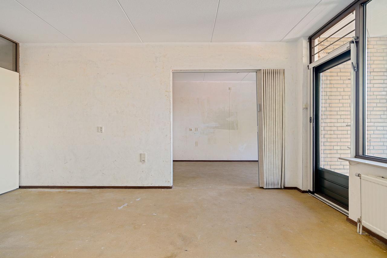 65+ Apartment with Terrace in Beekbergen - Image 3