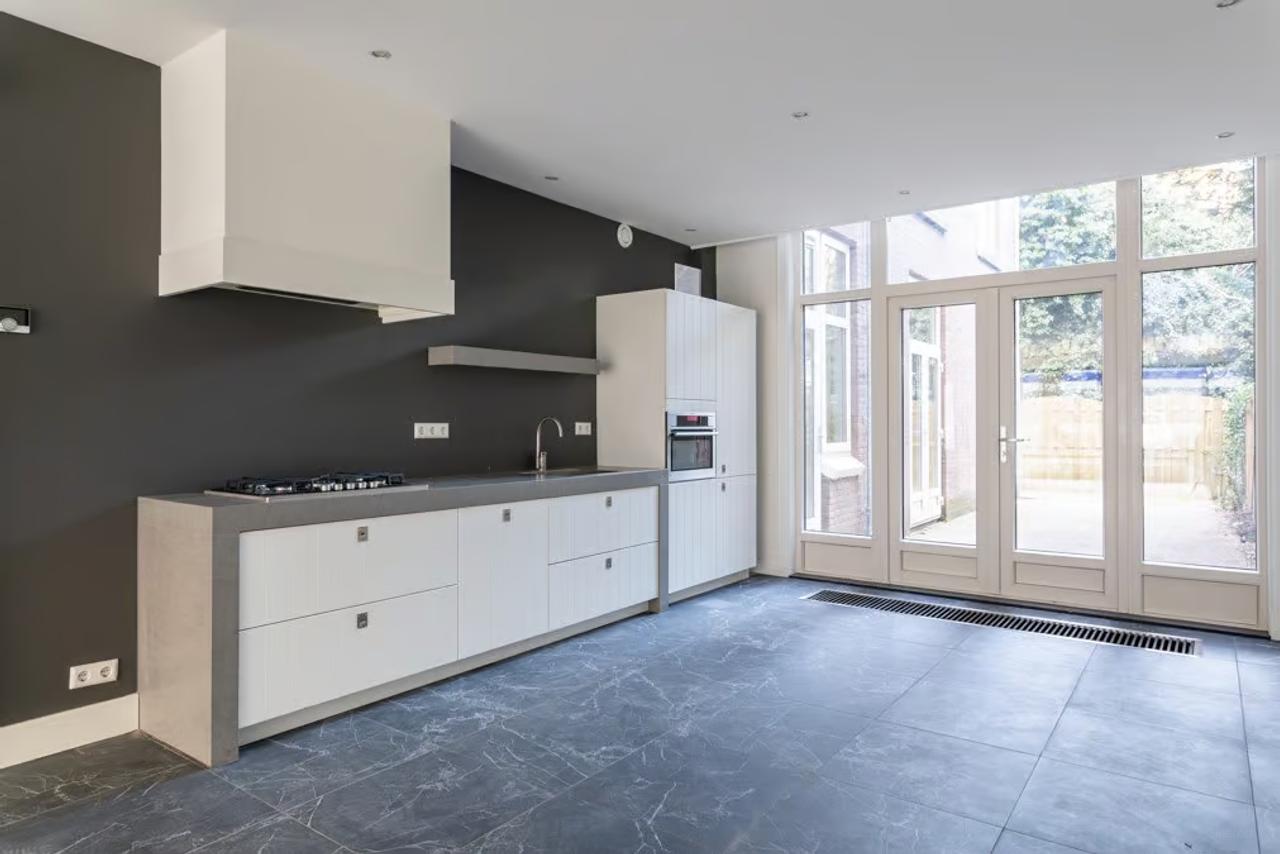 Apartment for rent in Bomenbuurt - Image 1