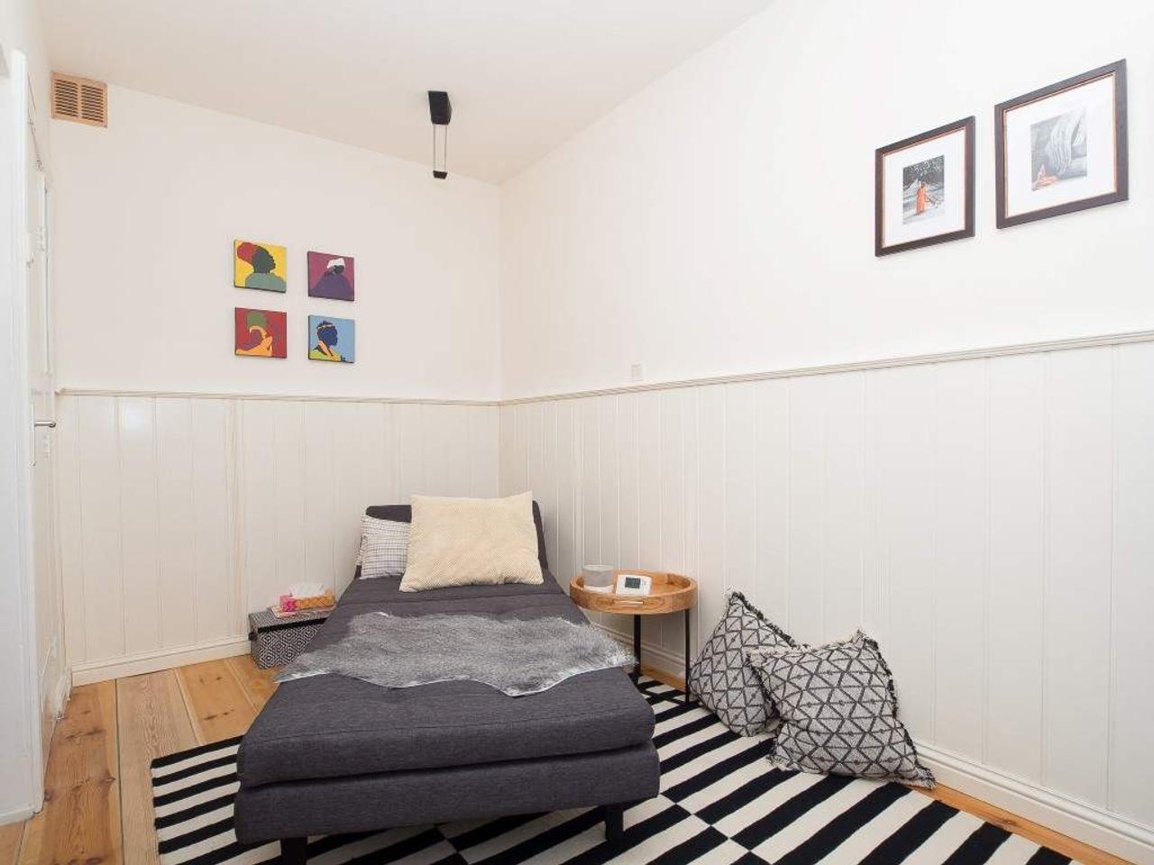 Furnished Student Home in City Centre - Image 8