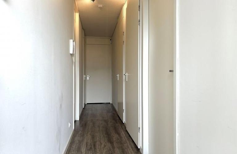Furnished 2-Bedroom Apartment in Strijp - Image 4