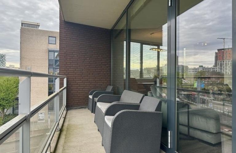 Furnished 2-Bedroom Apartment in Strijp - Image 19