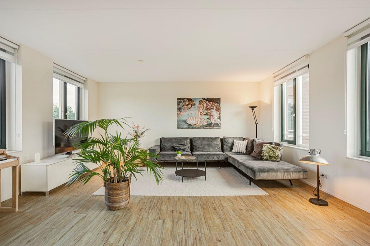 Furnished home with terrace in Kernhem - Image 3
