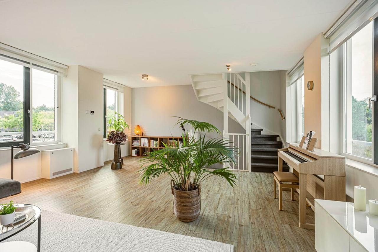 Furnished home with terrace in Kernhem - Image 7