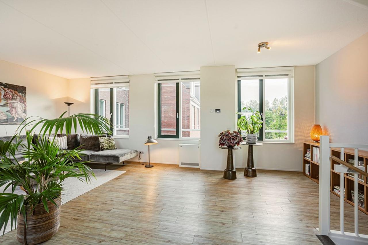 Furnished home with terrace in Kernhem - Image 10