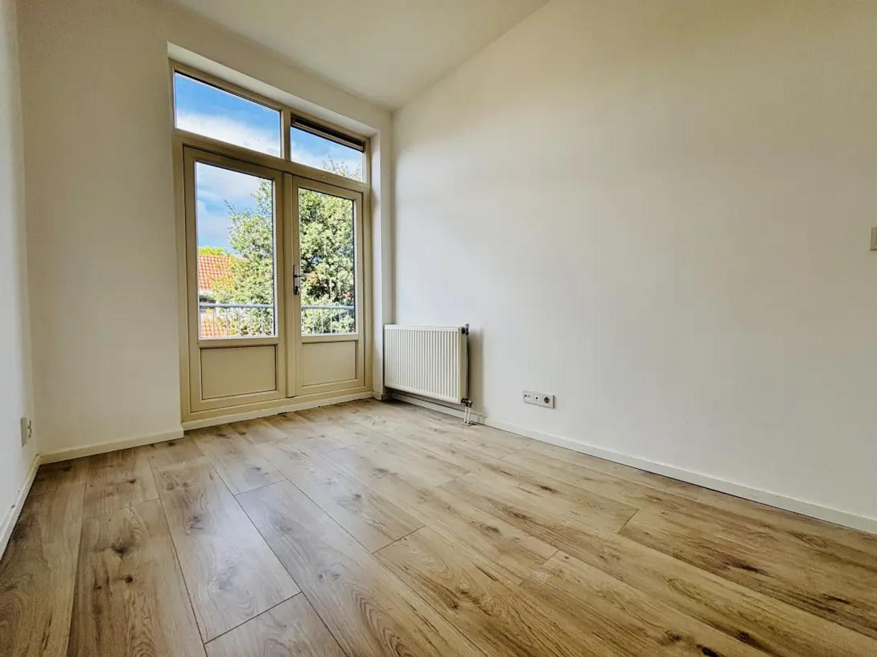 83 m² Upper-Floor Apartment with Balcony, A++ - Image 6