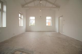 80 m² Home with Garden in Kommerzijl - Image 7