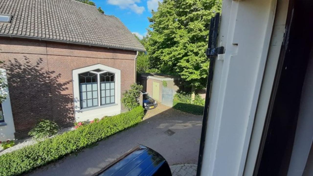 Studio in National Heritage Building, Wageningen - Image 5