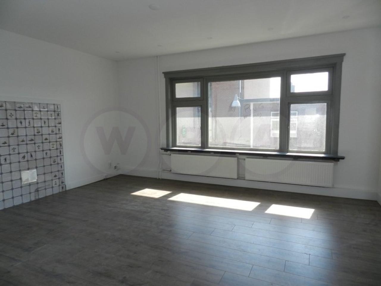 50 m² Apartment with Rooftop Terrace in Apeldoorn - Image 2