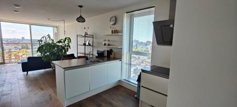 Furnished apartment with views in Leiden - Image 5