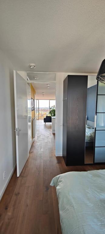 Furnished apartment with views in Leiden - Image 6