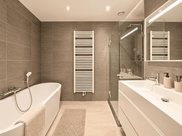 113 m² Furnished Apartment with Garden - Image 14