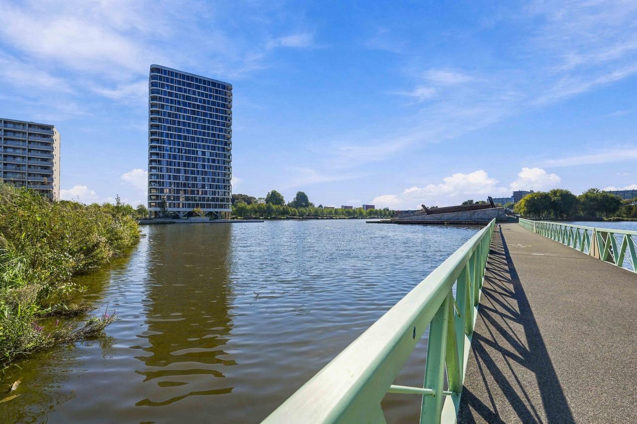 Gemeubileerd 3-slaapkamerappartement met balkon - Afbeelding 2