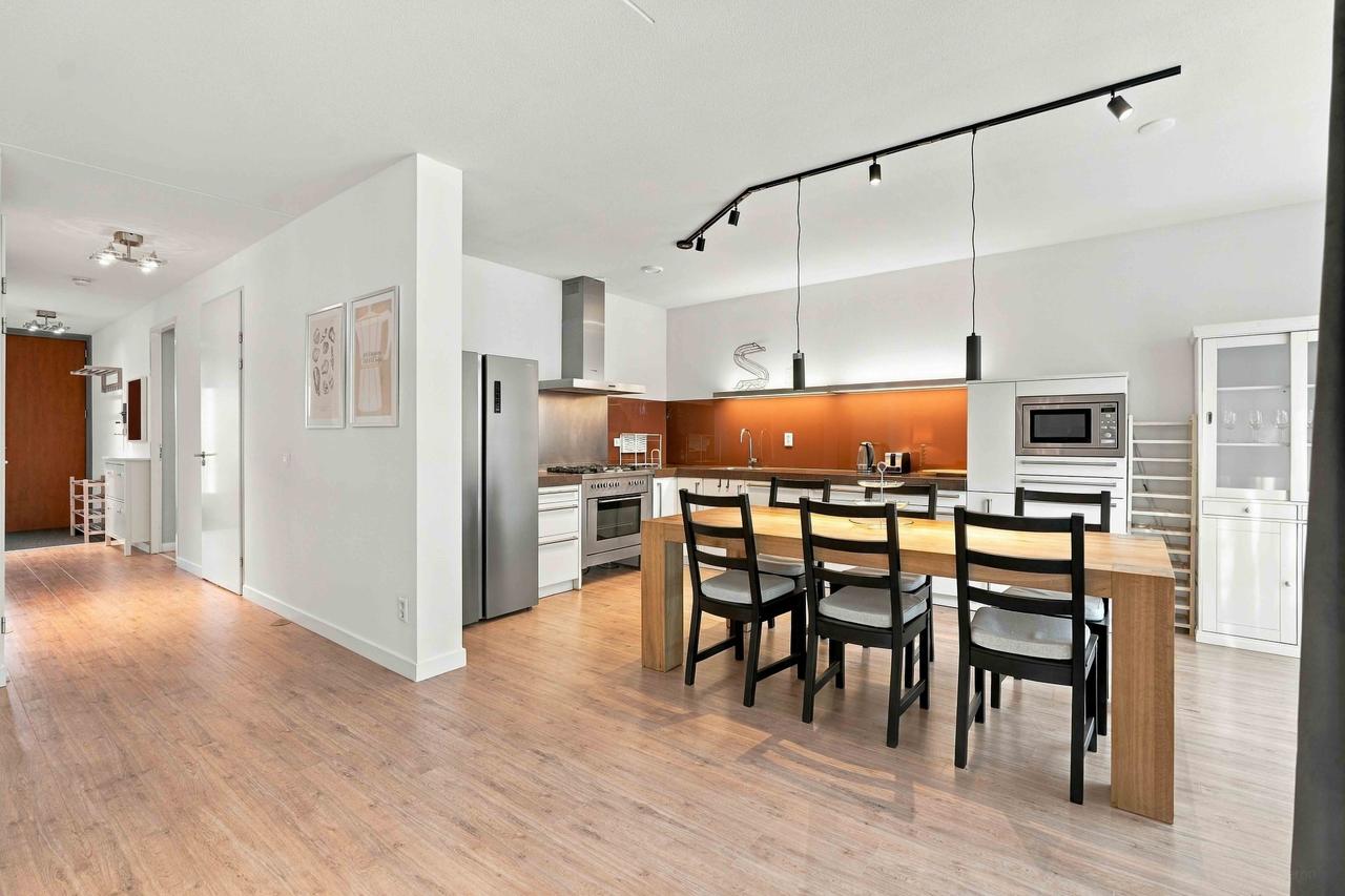 Gemeubileerd 3-slaapkamerappartement met balkon - Afbeelding 8