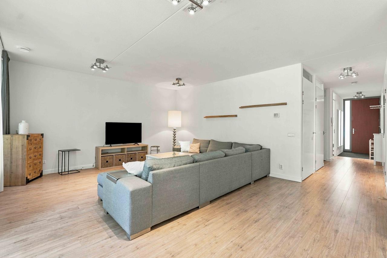 Gemeubileerd 3-slaapkamerappartement met balkon - Afbeelding 24