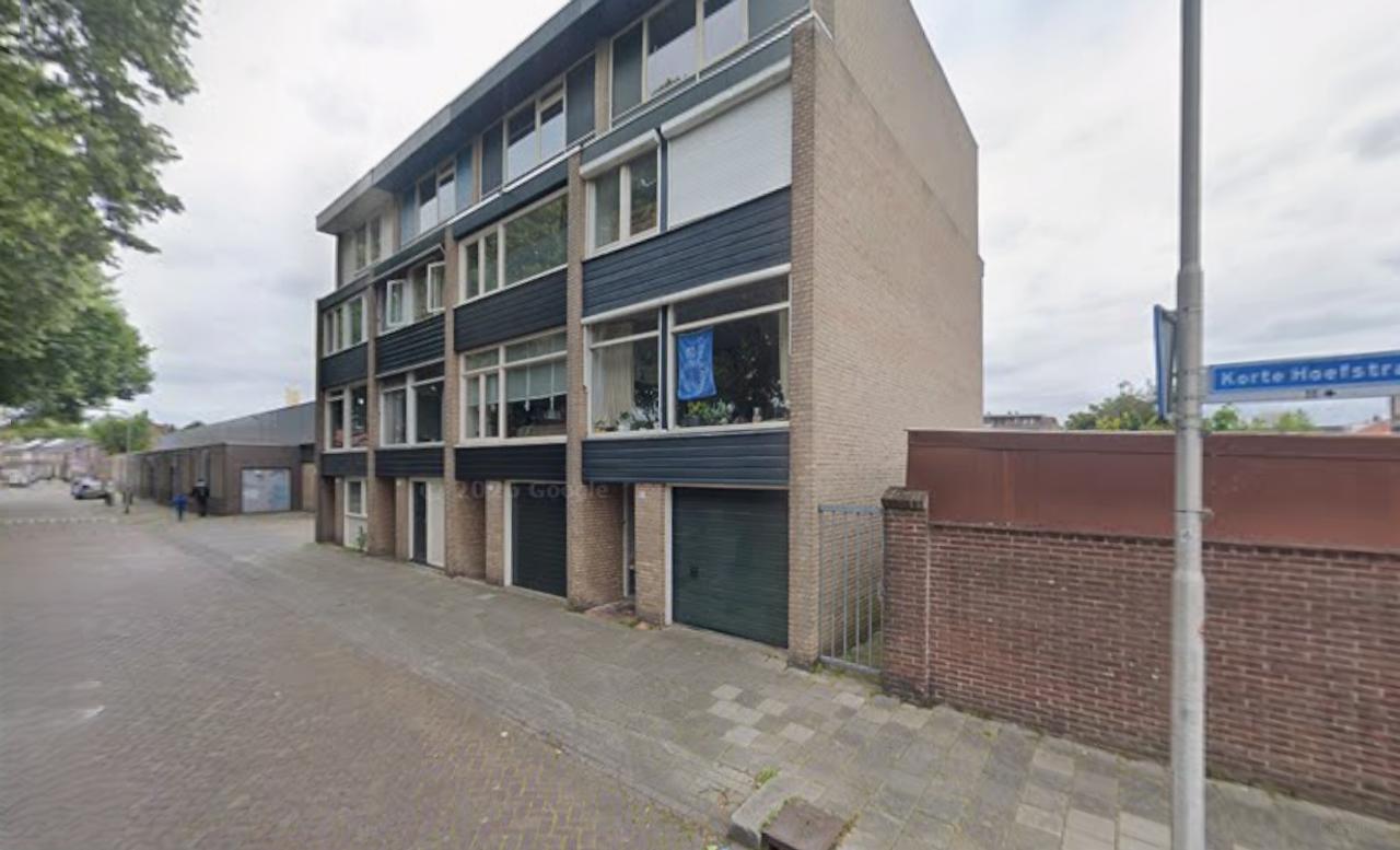 Semi-studio met slaapkamer in Tilburg - Afbeelding 1