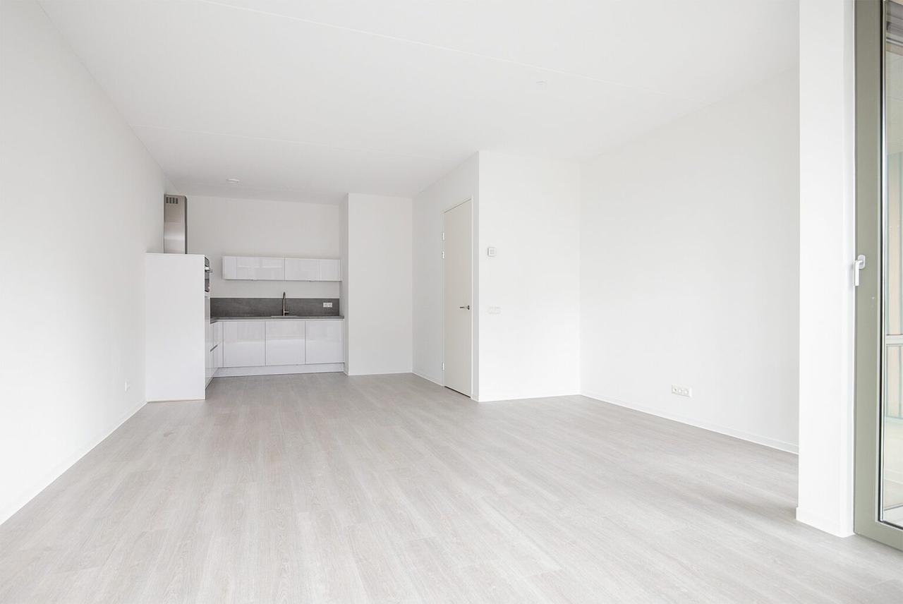 91 m² apartment with balcony in Strijp-S - Image 7