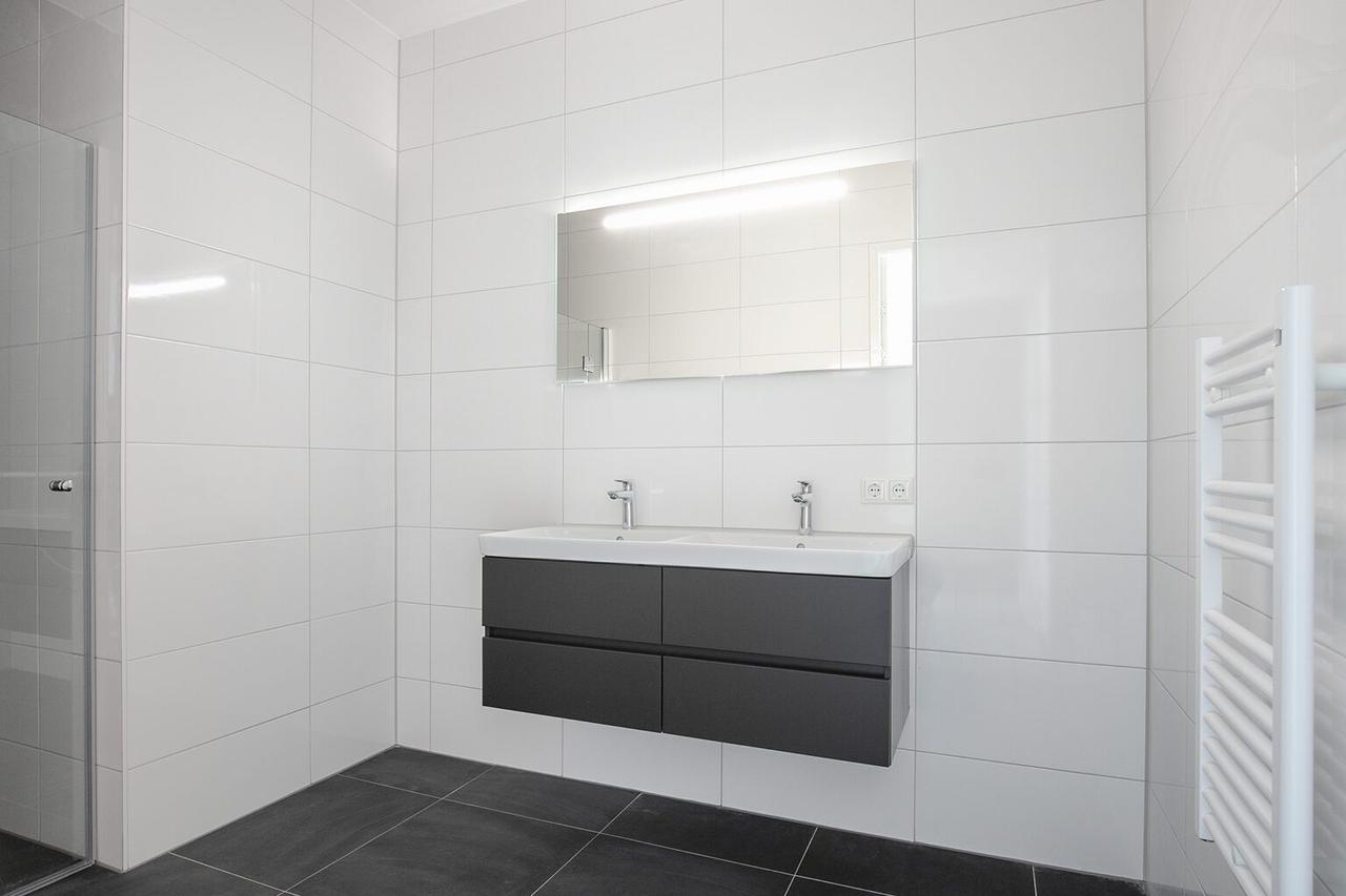 91 m² apartment with balcony in Strijp-S - Image 9