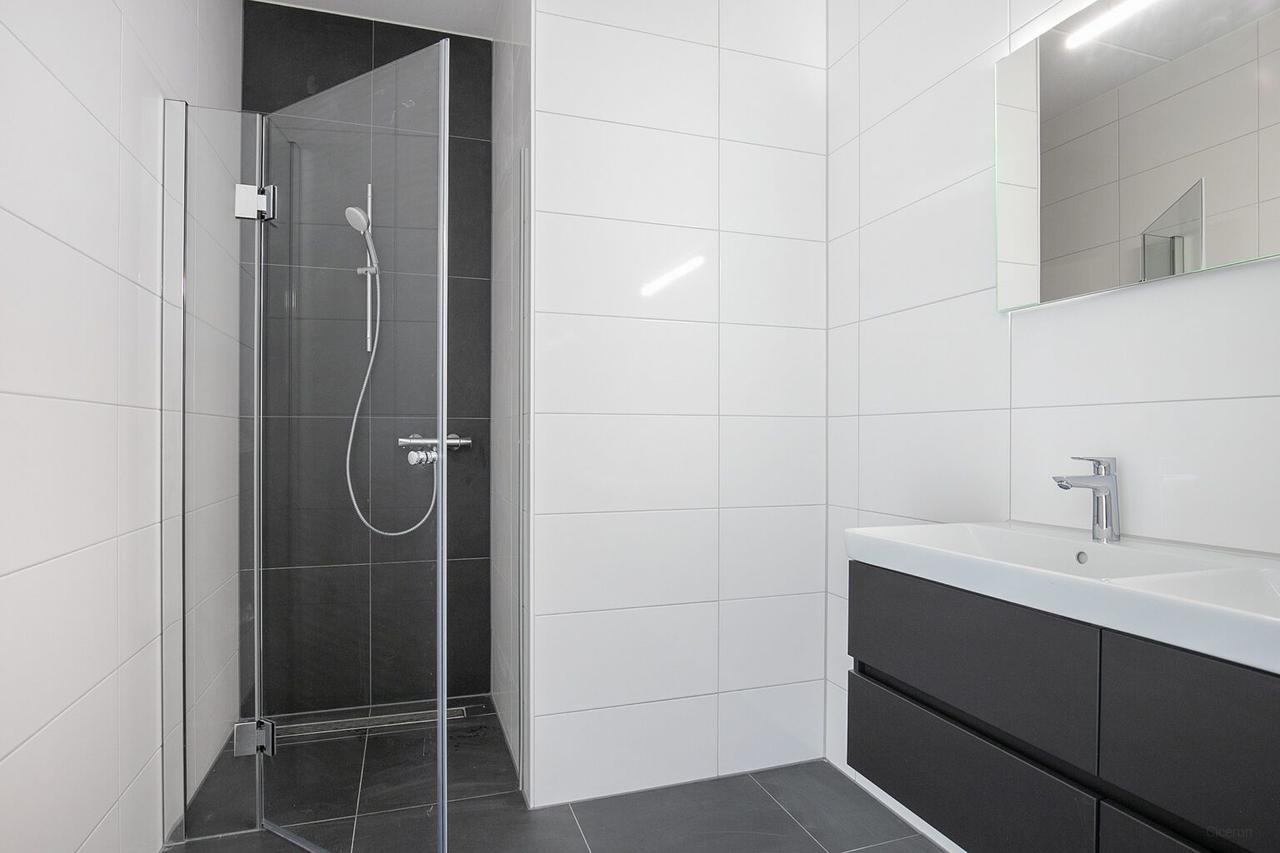 91 m² apartment with balcony in Strijp-S - Image 10