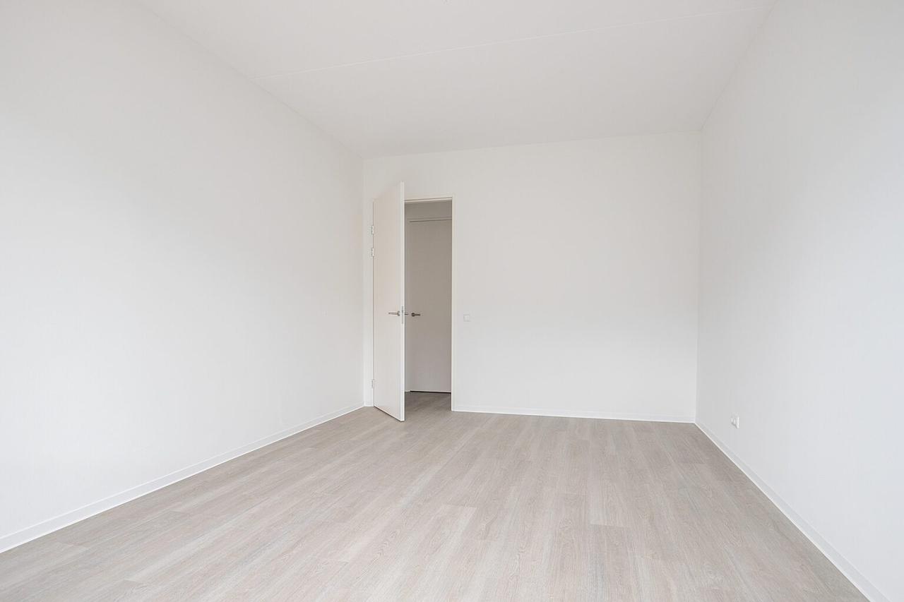 91 m² apartment with balcony in Strijp-S - Image 12
