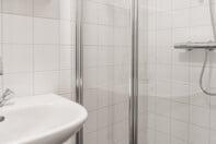 Furnished 18 m² Student Studio - Image 5