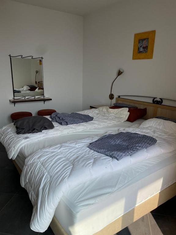 Gemeubileerd penthouse met vijf balkons - Afbeelding 14