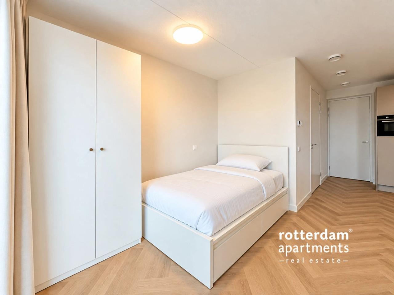 Gemeubileerde studio met balkon in Rotterdam - Afbeelding 7