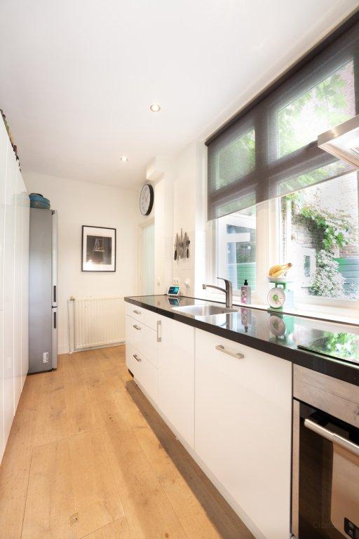 2-Bedroom Home with Garden in Groningen - Image 5