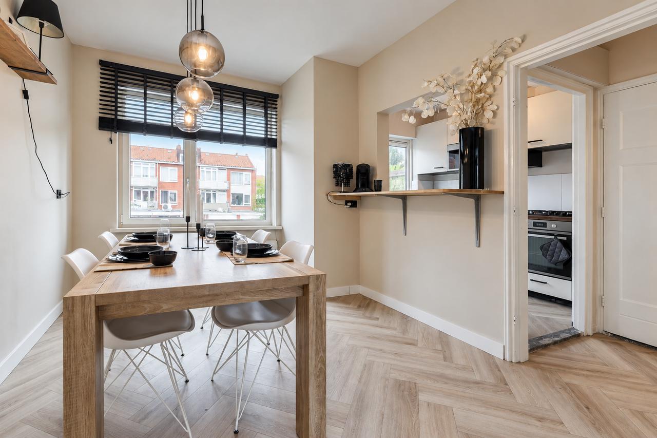Appartement te huur aan Ferdinand Bolweg - Afbeelding 3